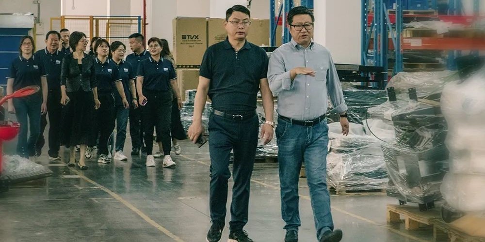 上海万杰环境管理服务有限公司莅临金年会考察交流